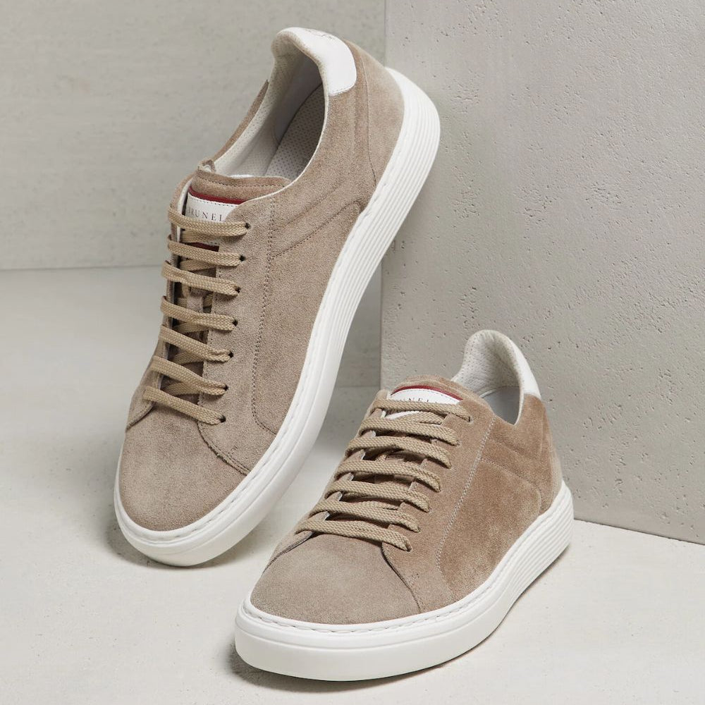 Sneakerși